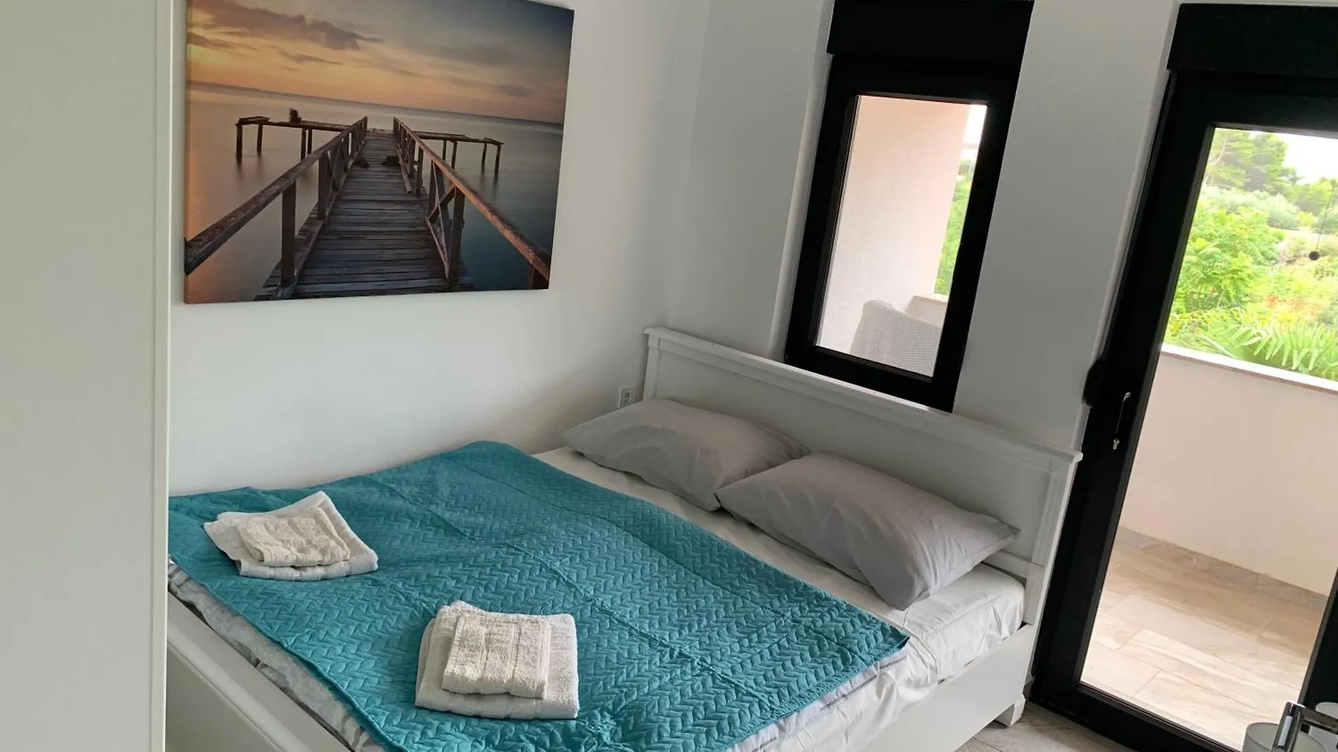 House Between Beaches Vir 0*,  Croacia